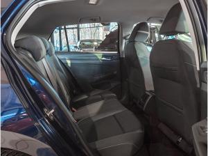 Volkswagen Golf VIII 1.0 eTSI Active DSG Ganzjahresreifen