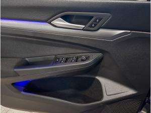 Volkswagen Golf VIII 1.0 eTSI Active DSG Ganzjahresreifen