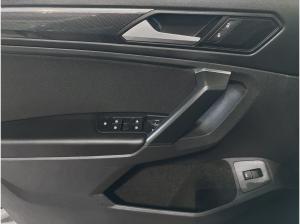 Volkswagen Tiguan Elegance 1,5 TSI DSG LED AHK Kamera Lenkradhzg