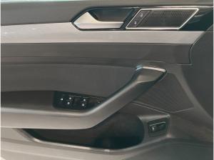 Volkswagen Passat Var.2.0 TDI DSG Business Kamera Navi