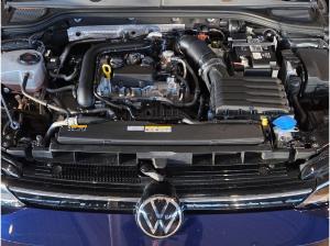 Volkswagen Golf VIII 1.0 eTSI Active DSG Ganzjahresreifen