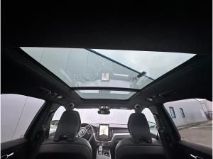Volvo XC60 B5 Plus Black Edition/ HUD/ PANO/ Sofort!