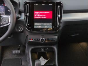 Volvo XC40 B3 B DKG Plus Black Edition