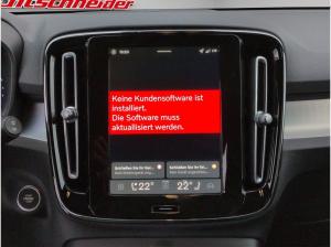 Volvo XC40 B3 B DKG Plus Black Edition