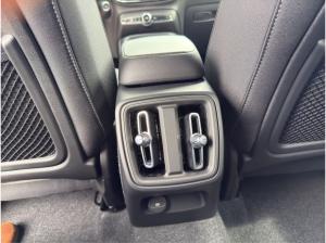 Volvo XC40 B3 B DKG Plus Black Edition