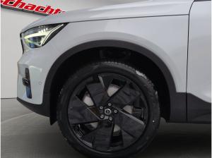 Volvo XC40 B3 B DKG Plus Black Edition
