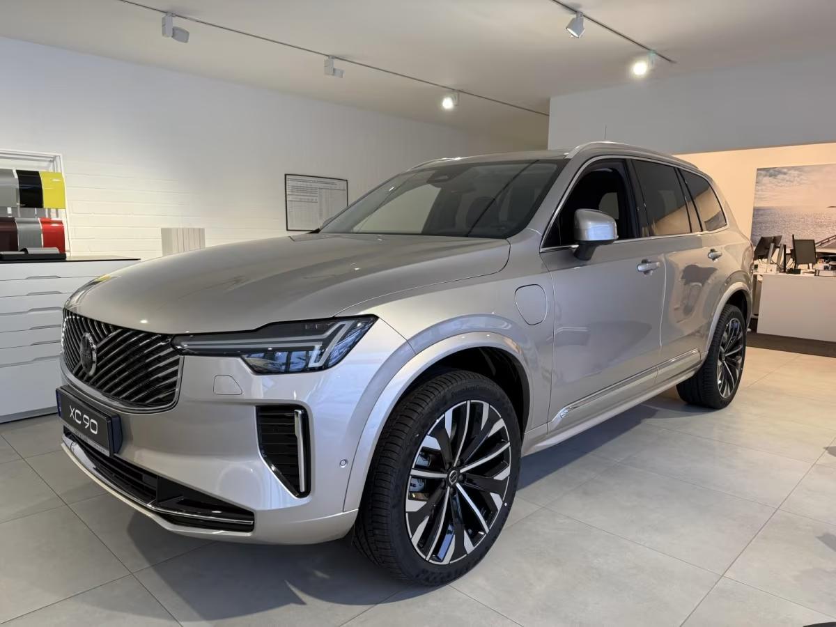 Volvo XC90 T8 AWD Plus Dark *VFW ABVERKAUFSWOCHEN*