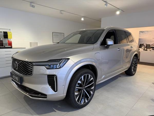 Volvo XC90 T8 AWD Plus Dark *VFW ABVERKAUFSWOCHEN*