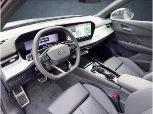 Audi Q3 TFSI S tronic ⇒ 150 PS ⇒ S-Line ⇒ LF 0,98 ⇒ Tech-Plus ⇒ Panoramadach