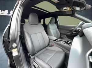 Audi Q3 TFSI S tronic ⇒ 150 PS ⇒ S-Line ⇒ LF 0,98 ⇒ Tech-Plus ⇒ Panoramadach