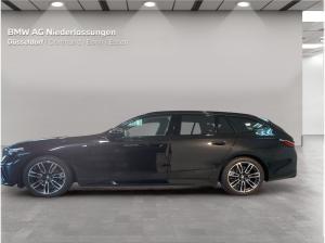 BMW 520 d xDrive Touring M Sport Standheizung AHK *Nur im März*
