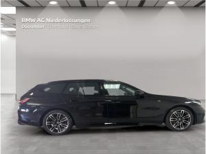 BMW 520 d xDrive Touring M Sport Standheizung AHK *Nur im März*