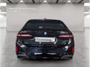 BMW 520 d xDrive Touring M Sport Standheizung AHK *Nur im März*