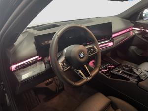 BMW 520 d xDrive Touring M Sport Standheizung AHK *Nur im März*