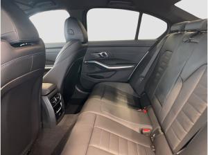 BMW 330 i xDrive Limousine M Sport LiveCockpitProf