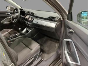 Audi Q3 45 1.4 TFSI e LED APS vorn + hinten