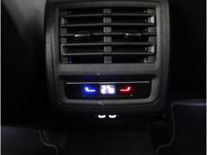 Volkswagen Golf VIII 1.5 TSI Goal LEDPlus+ACC+NAVI+APP+SIDE