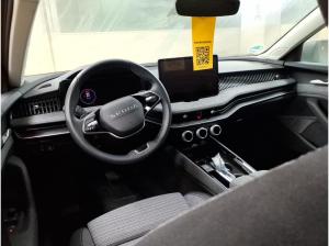 Skoda Superb Combi 2.0 TDI DSG SELECTION*MATRIX*AHK*PDC*SHZ*NAVI*KLIMA