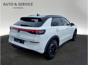 Volkswagen T-Roc R-Line 1.5 l eTSI 7-Gang DSG *PANO*