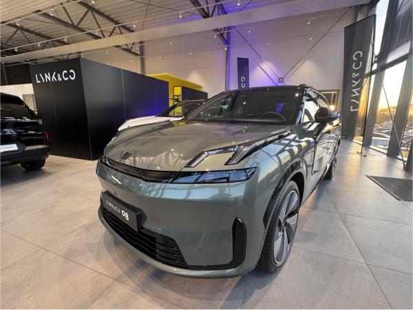 LYNK & Co 08 Lynk & Co 08 More/ 0,00 % Finanzierung/Massage/ACC/LED-MATRIX/MASSAGE