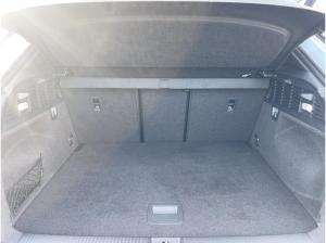 Audi Q2 S line 35 TFSI S tr Matrix AHK AUT FLA 19Ž