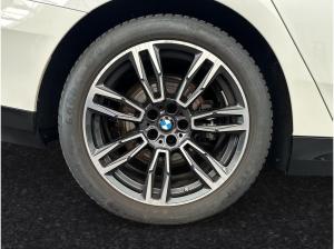 BMW 520 d Touring M Sport|AHK|Pano|Sitzbelüft.|Standhzg.