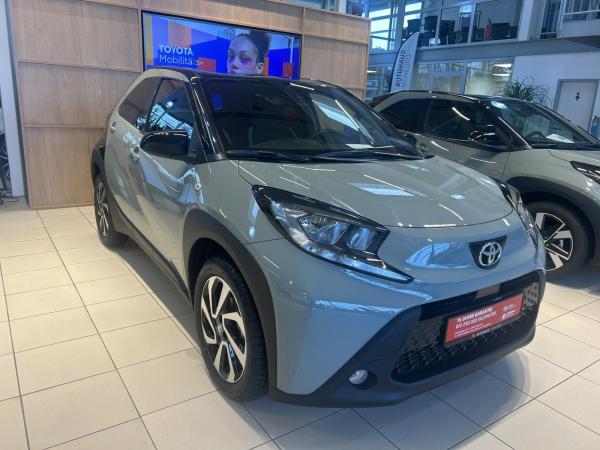 Toyota Aygo X 1,0l Teamplayer Automatik ACC SHZ Kamera Spurhalteass. Apple CarPlay Android Auto