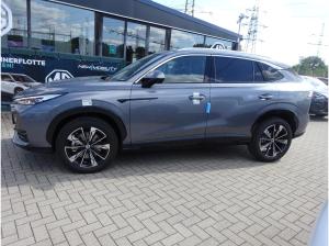 MG HS Luxury Hybrid +