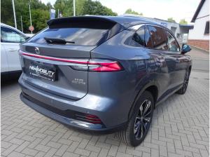 MG HS Luxury Hybrid +