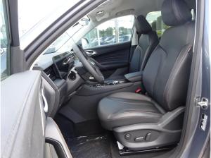 MG HS Luxury Hybrid +