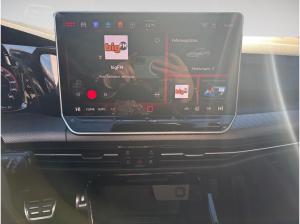 Volkswagen Golf VIII GTI 2.0TSI DSG FAHRSCHULUMBAU,LED,AHK,PDC