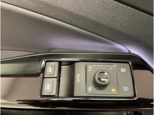 Volkswagen ID.4 GTX 4Motion 250kW Garantie bis 04/2030-Area View Navi Matrix-LED Wärmepumpe IQ.Drive 8-fach bereift