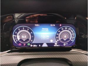 Volkswagen Golf VIII 2.0 TSI DSG 4M. R AKRA Pano Harman Kardon Navi IQ.Light