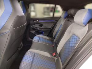 Volkswagen Golf VIII 2.0 TSI DSG 4M. R AKRA Pano Harman Kardon Navi IQ.Light