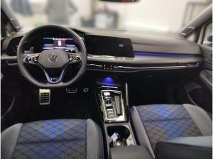Volkswagen Golf VIII 2.0 TSI DSG 4M. R AKRA Pano Harman Kardon Navi IQ.Light