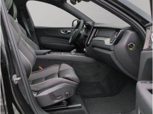 Volvo XC60 T6 AWD Plus Black Edition+Standh+Licht-Pak