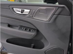 Volvo XC60 B5 B AWD Ultra Black Edition+AHZV+SOFORT!