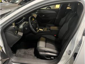 Peugeot 408 GT Exclusive Plug-in Hybrid 225