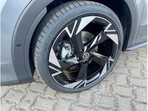 Volkswagen T-Roc R-Line 1.5 l eTSI OPF DSG