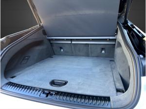 Lotus Emeya Base *Sonderleasing* *AHK*