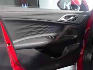 MG HS Luxury Hybrid +