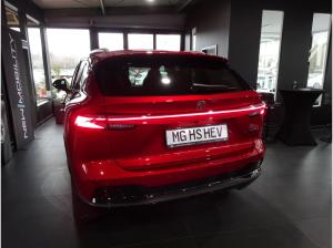 MG HS Luxury Hybrid +