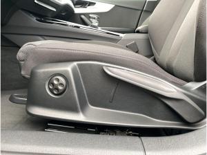 Audi A4 Limousine advanced 30 TDI S tr. LED Stdhz ACC