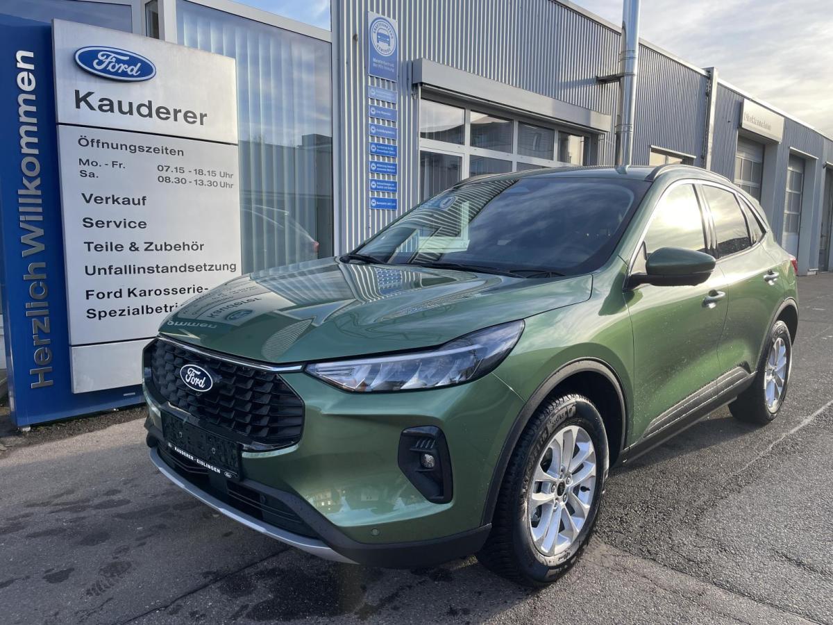 Ford Kuga Titanium 150 PS Schalter * Sofort Verfügbar*