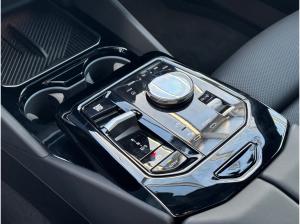 BMW 520 520d Tour. M-Sport-Pro AHK/PANOD. GARANTIE-01/30