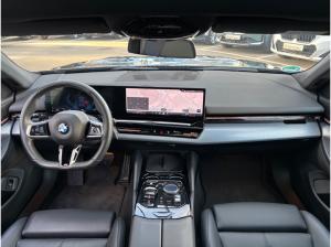BMW 520 520d Tour. M-Sport-Pro AHK/PANOD. GARANTIE-01/30