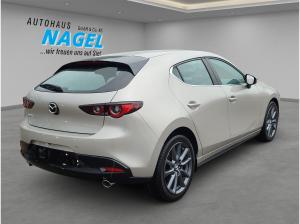 Mazda 3 2.5L e-SKYACTIV-G 140PS *Centre-Line*