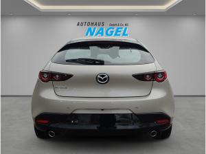 Mazda 3 2.5L e-SKYACTIV-G 140PS *Centre-Line*