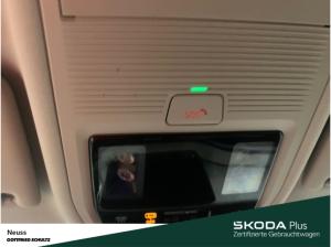 Skoda Octavia Combi SELECTION TDI DSG NAVI SITZHEIZUNG EINPARKHILFE LED