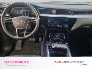 Audi Q8 55 quattro advanced AHK+HeadUp+LM20+Matrix+APS-Plus+